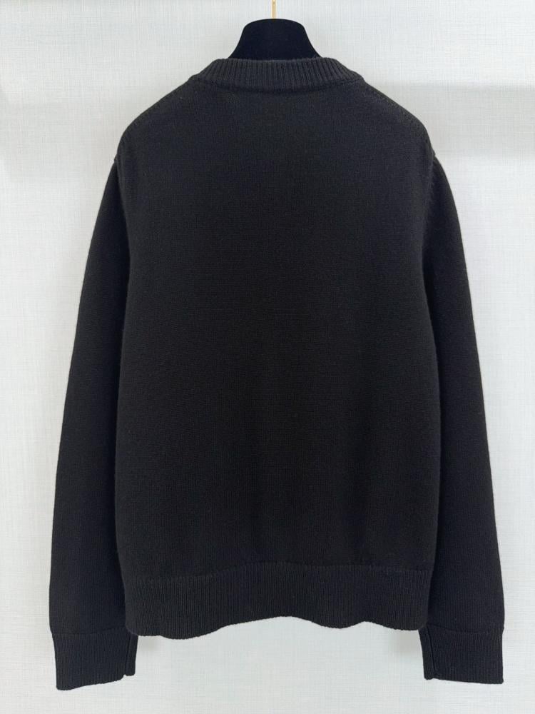 كارديجان Chanel
