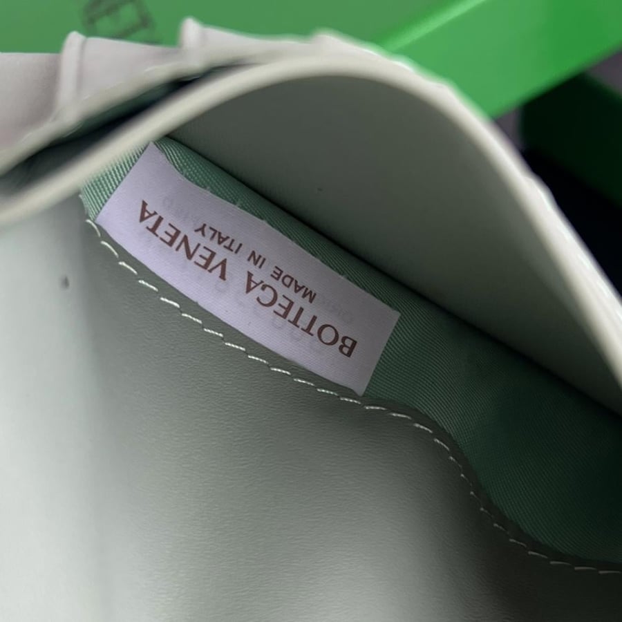 محفظة بوتيغا Sheep Leather bottega