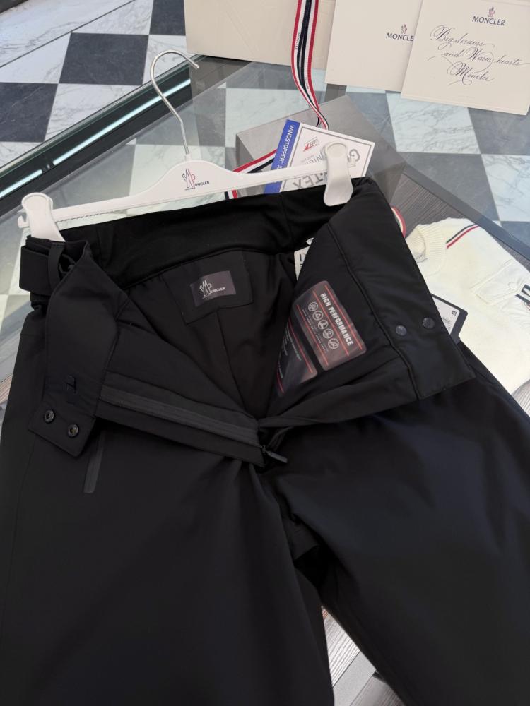 بنطلون Moncler