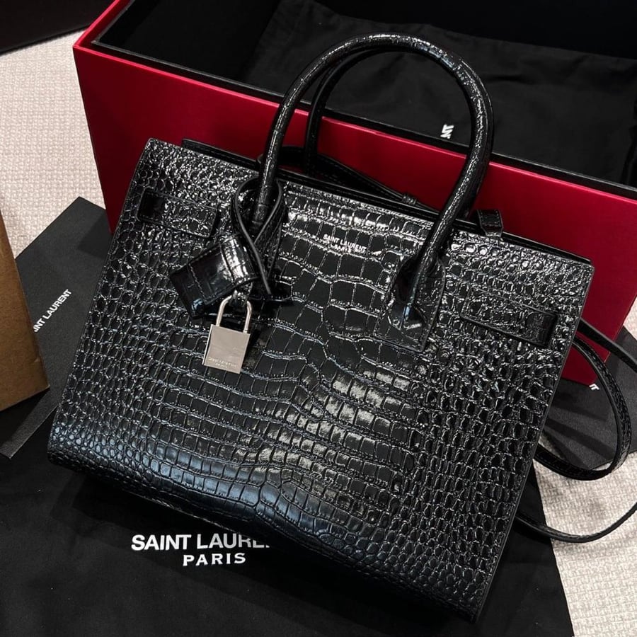 شنطة سان لوران  Sac De Jour Baby