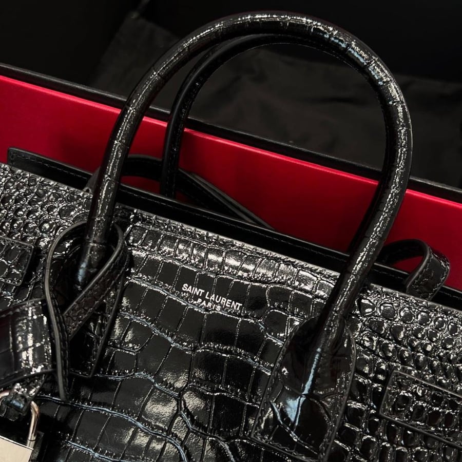 شنطة سان لوران  Sac De Jour Baby