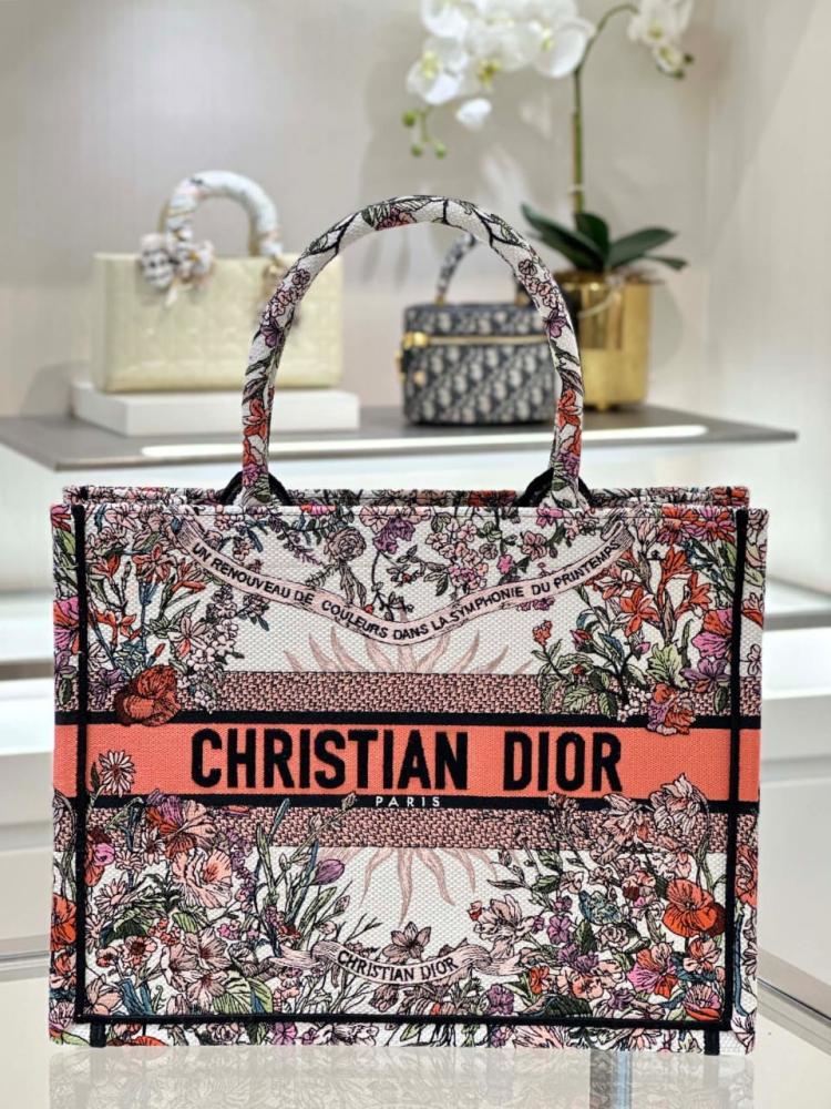 شنطة ديور CD-Tote مقاس cm36.5