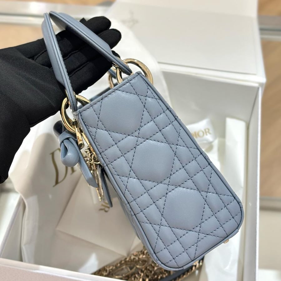 شنطة ديور Lady Dior مقاس 17cm
