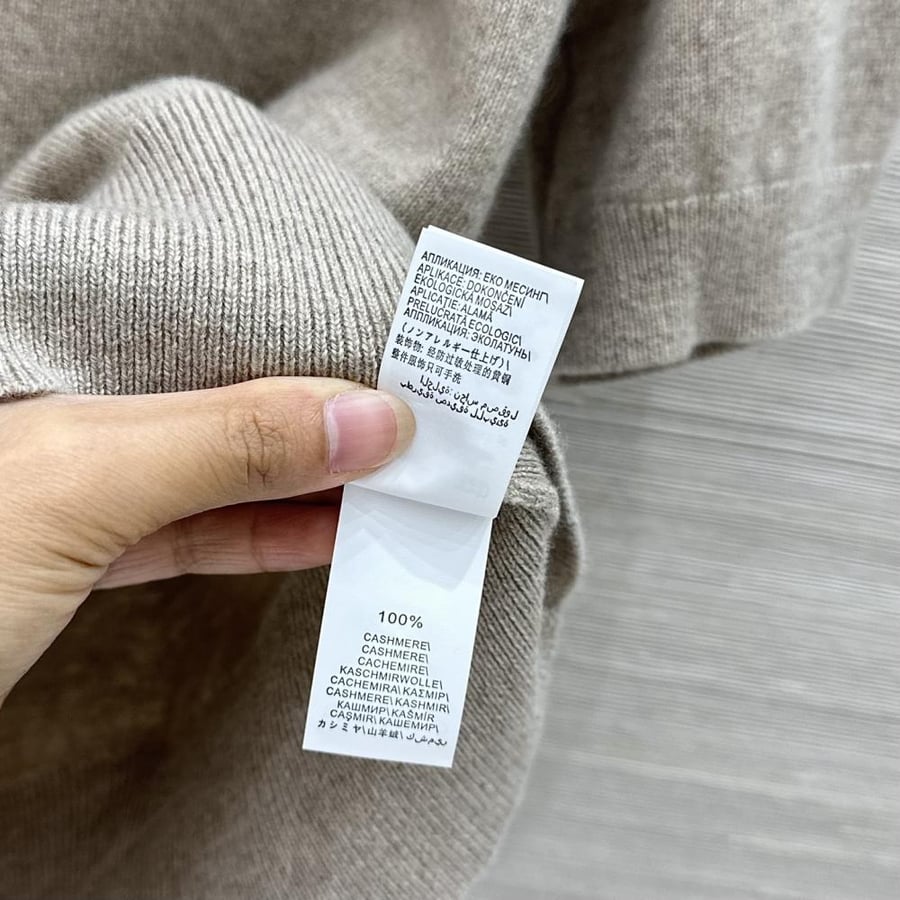 بلوزة نص كم Brunello cucinelli