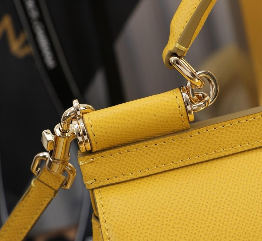 شنطة دولتشي اند غابانا Mini Sicily handbag