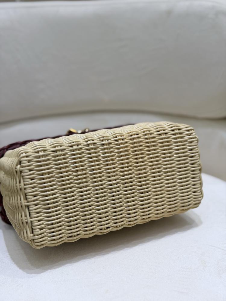شنطة لورو بيانا Extra West Wicker Lora piana مقاس 19 cm