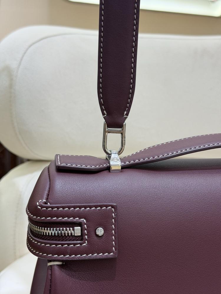 شنطة لورو بيانا Extra Softy Lora piana مقاس 29 cm