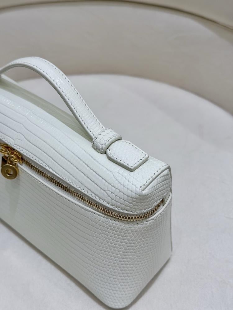 شنطة لورو بيانا Extra Poket Lizard Lora piana مقاس 19 cm