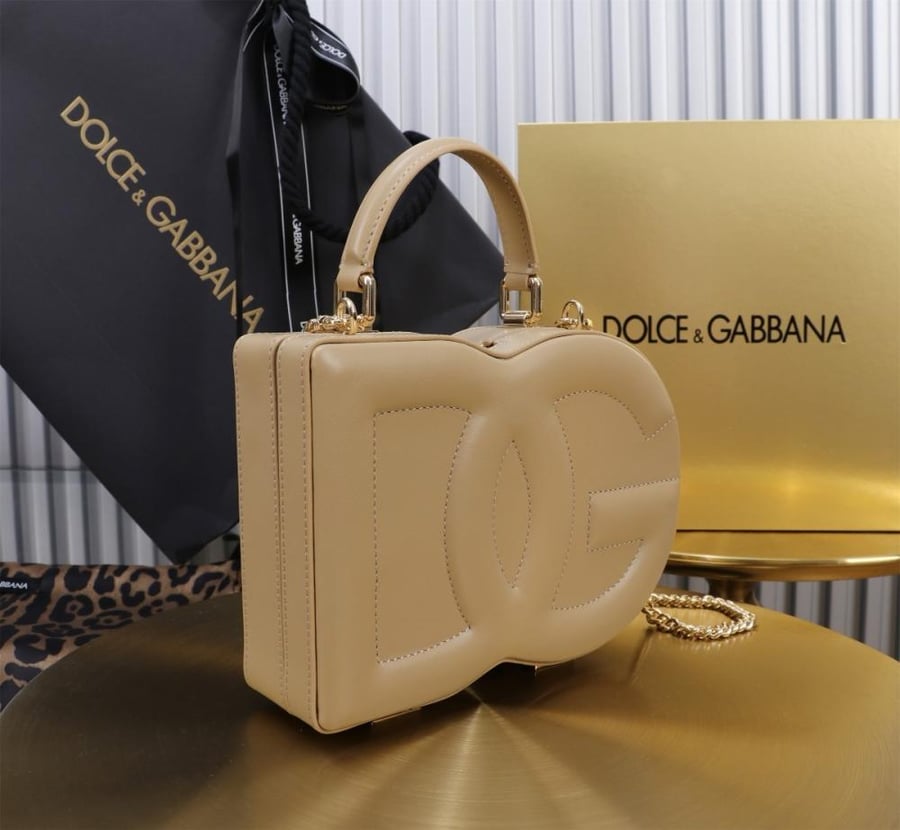 شنطة دولتشي اند غابانا DG Logo Bag box handbag