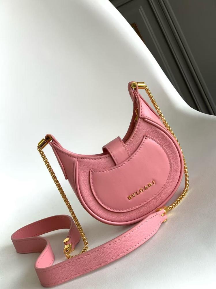 شنطة بولغاري SERPENTINE ELLIPSE   مقاس 18cm