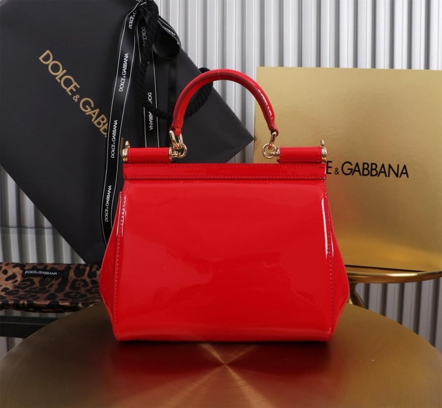 . شنطة دولتشي اند غابانا شنطة دولتشي اند غابانا Small Sicily handbag