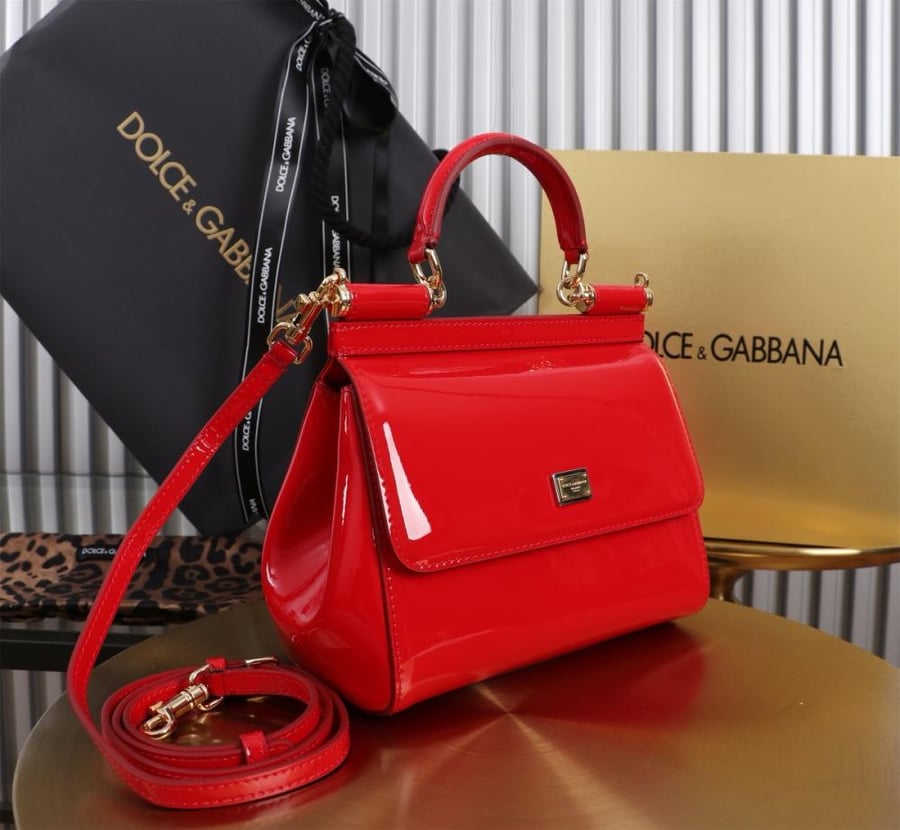 . شنطة دولتشي اند غابانا شنطة دولتشي اند غابانا Small Sicily handbag