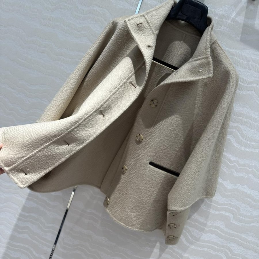كاب MaxMara