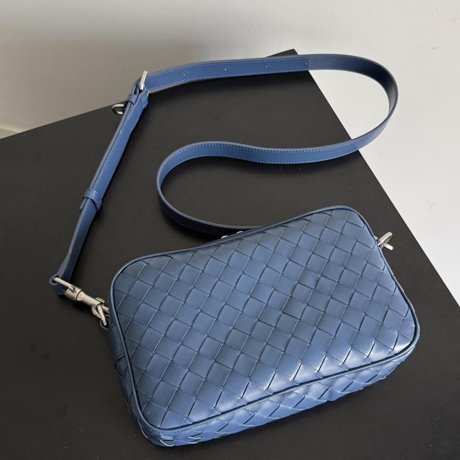 شنطة بوتيغا Camera Bag Bottega