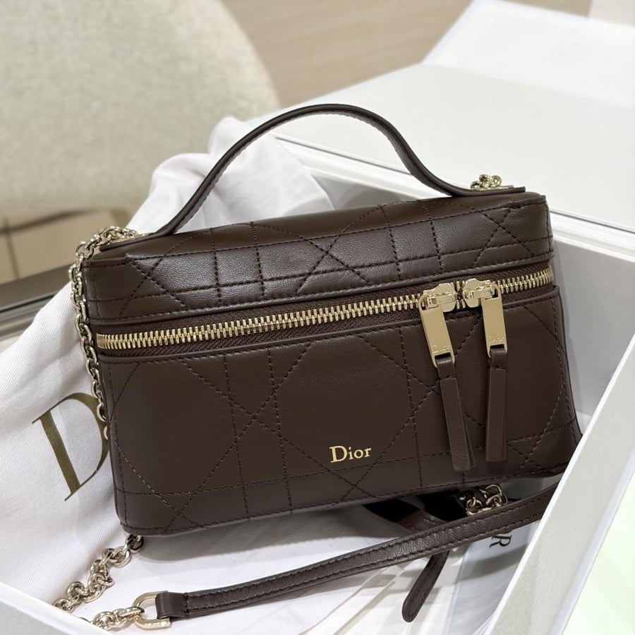 شنطة ديور Vanity Dior