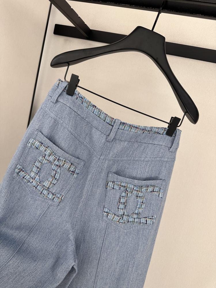 طقم جينز Chanel