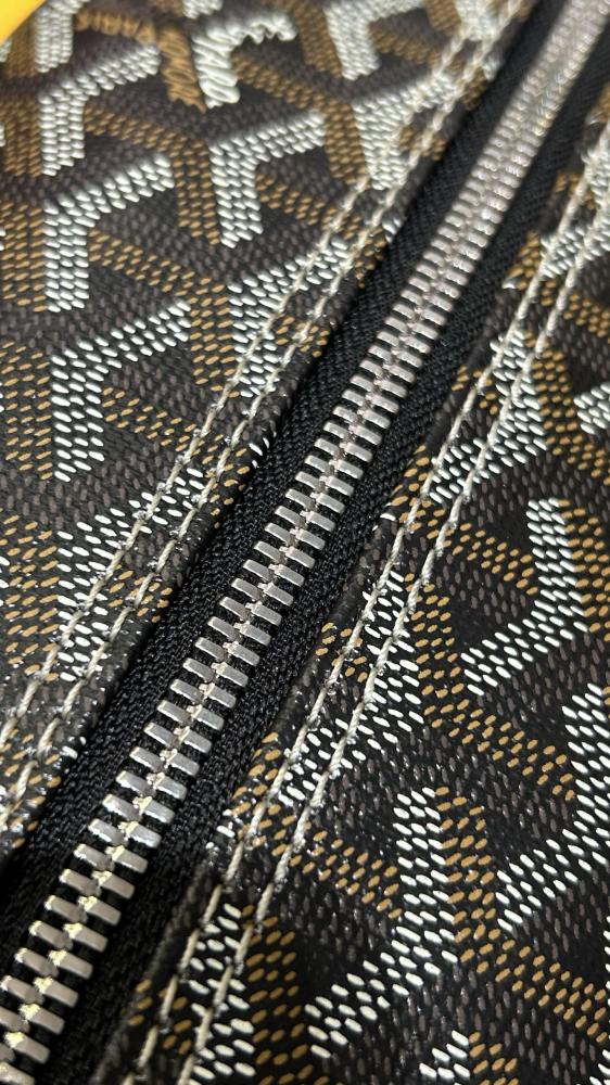 شنطة جويارد Goyard Boeing bag