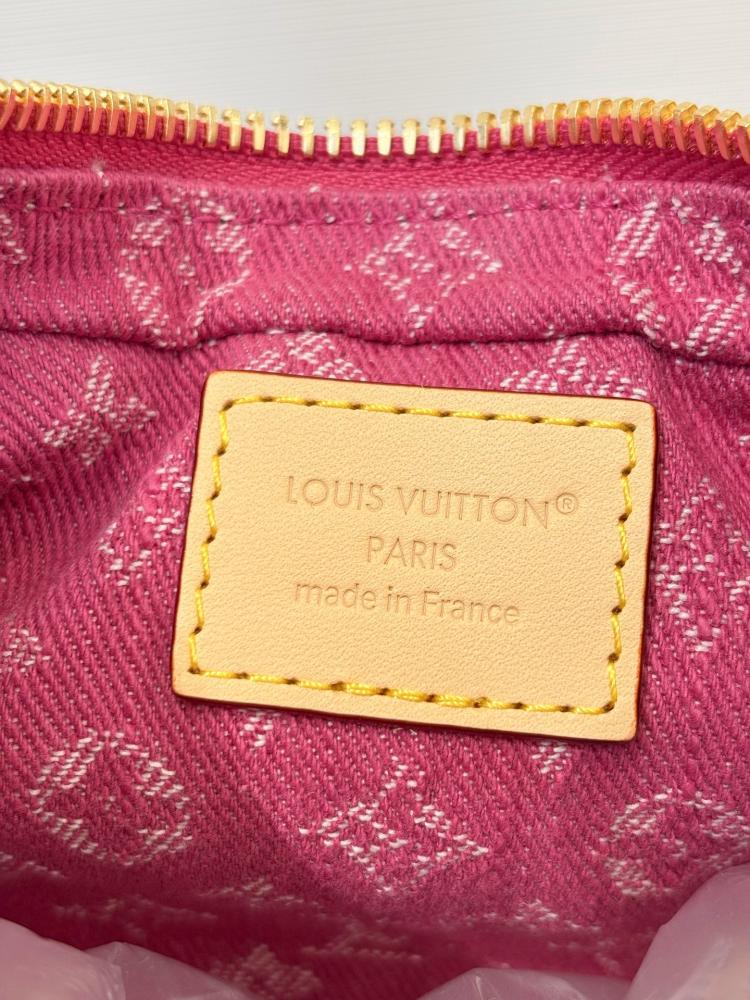 شنطة96 لويس فيتون Louis Vuitto