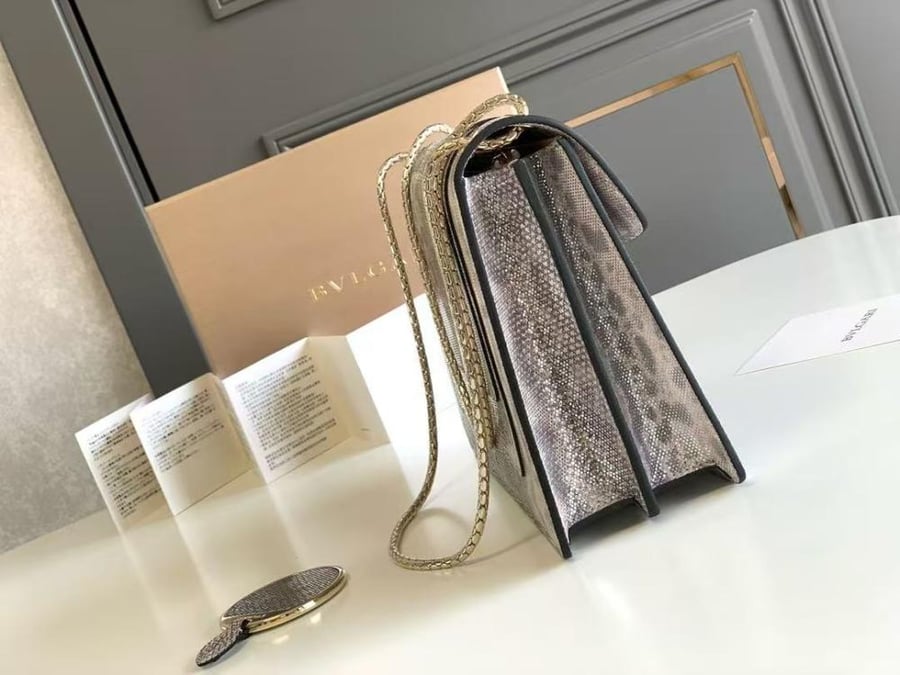 شنطة بولغاري Serpenti Forever مقاس 27.5cm