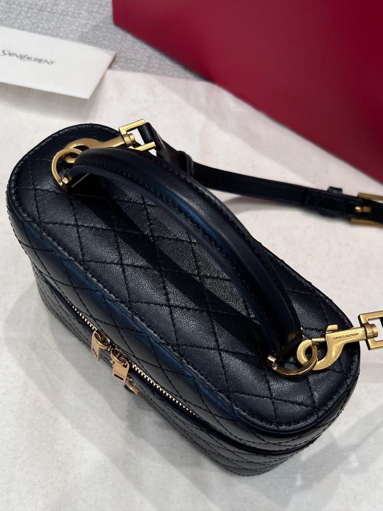 سان لوران GABY VANIT BAG مقاس 18cm