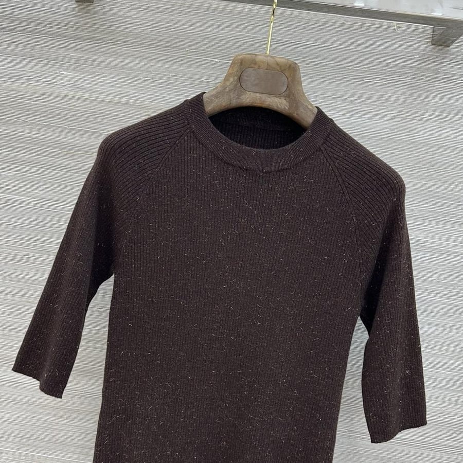 توب Brunello cucinelli
