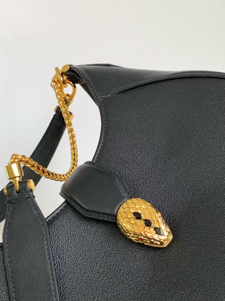 شنطة بولغاري SERPENTINE ELLIPSE   مقاس 25cm