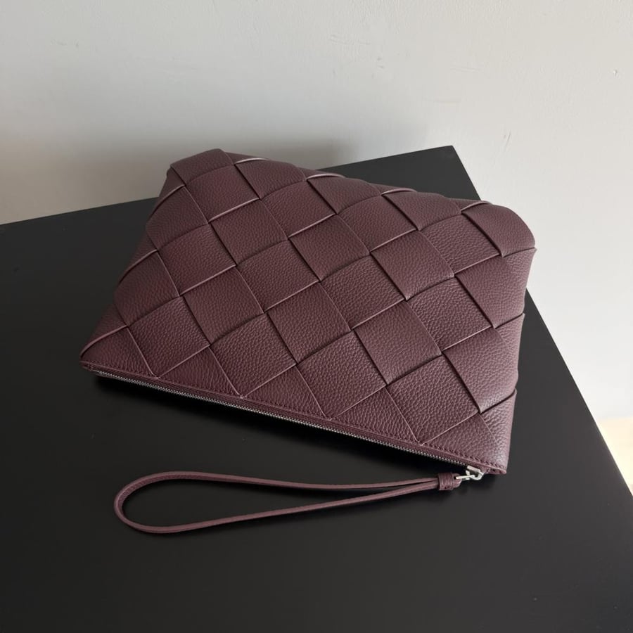 شنطة بوتيغا Bottega