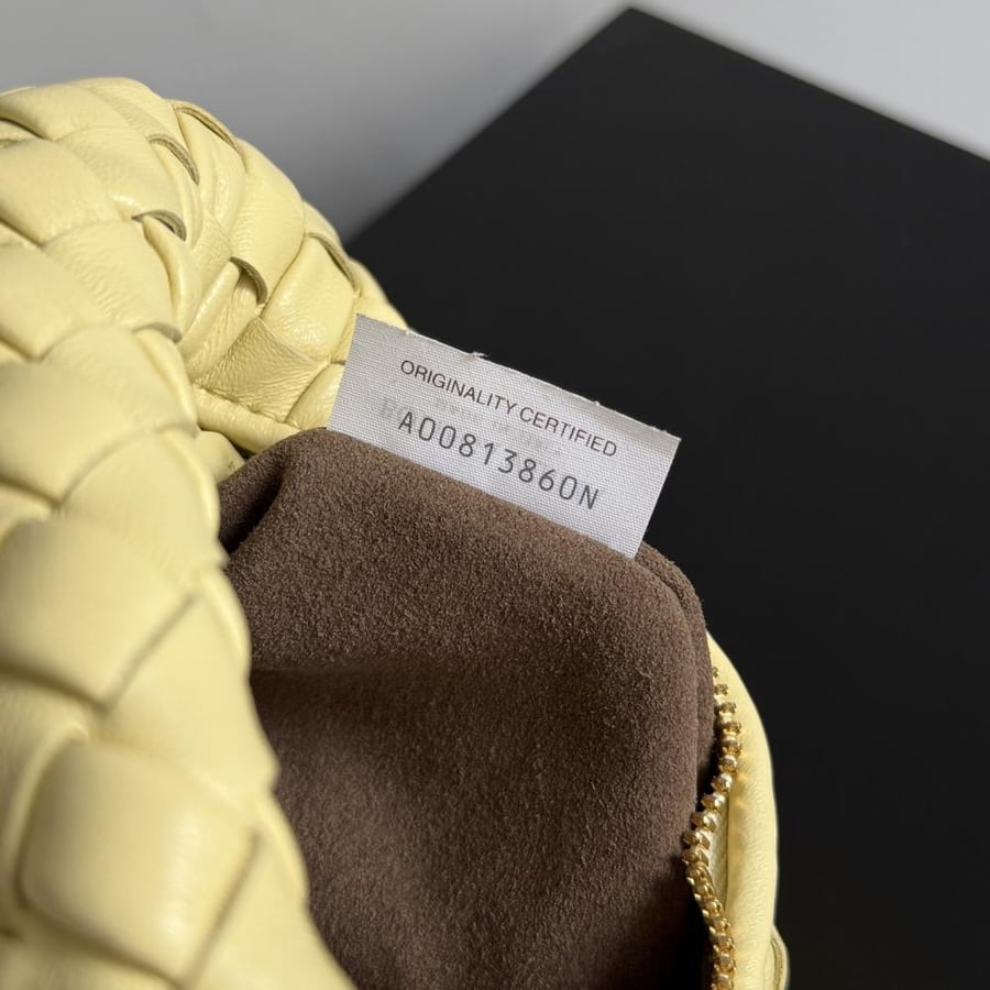 شنطة بوتيغا Baby Veneta Bottega