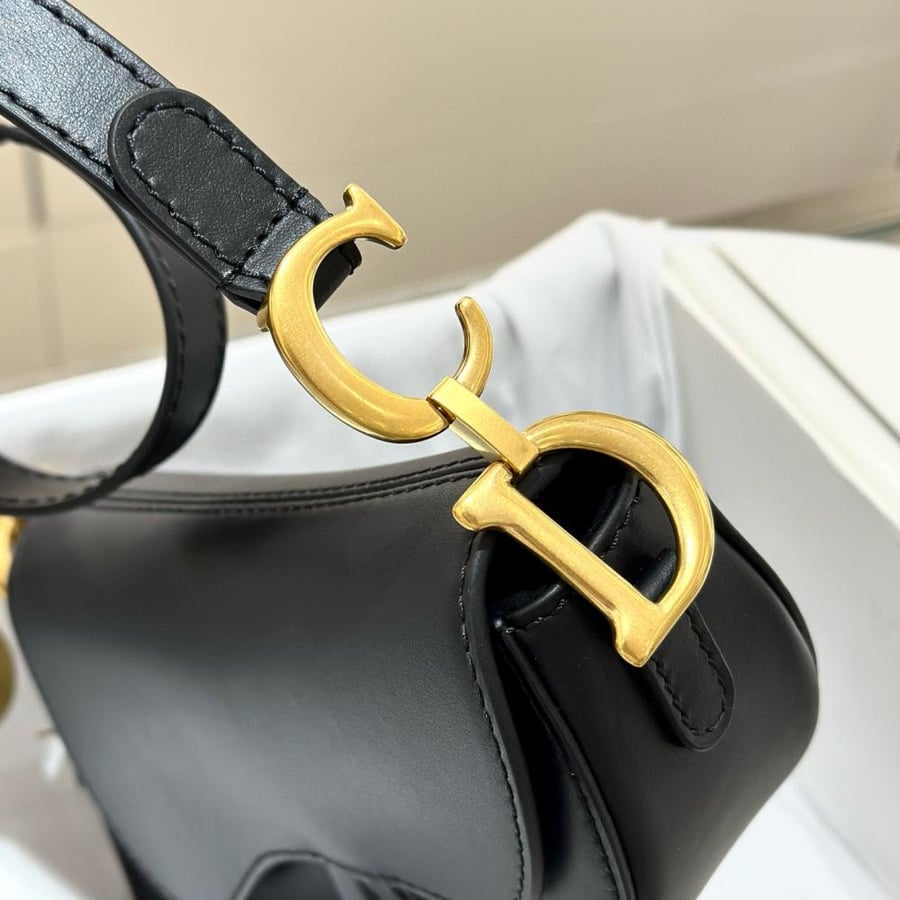 شنطة ديور Saddle Doir