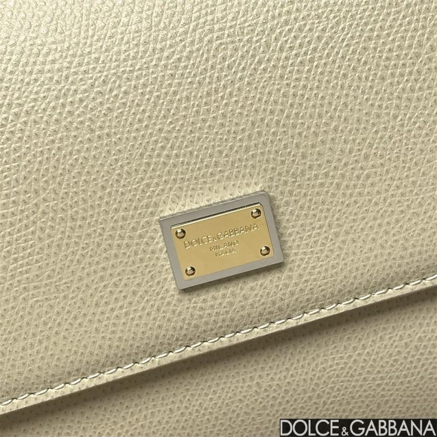 شنطة دولتشي اند غابانا Small Sicily handbag