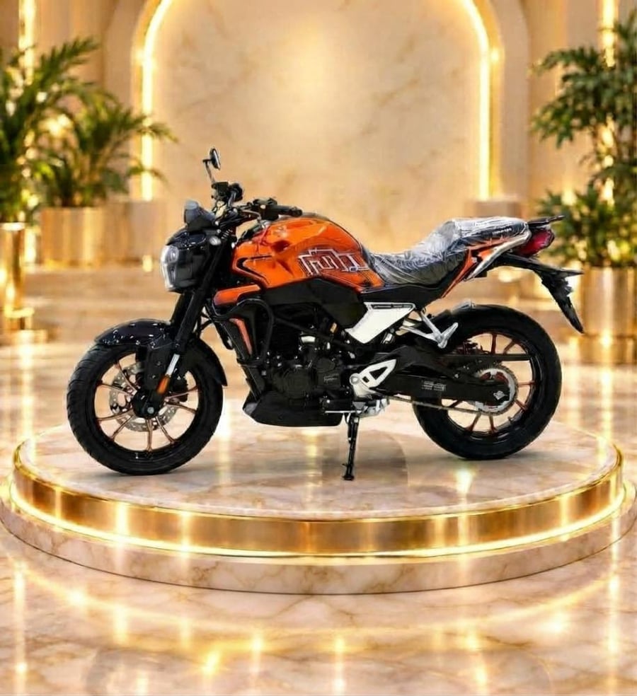 دراجة دباب مهدي جيكسر GXR motorcycle