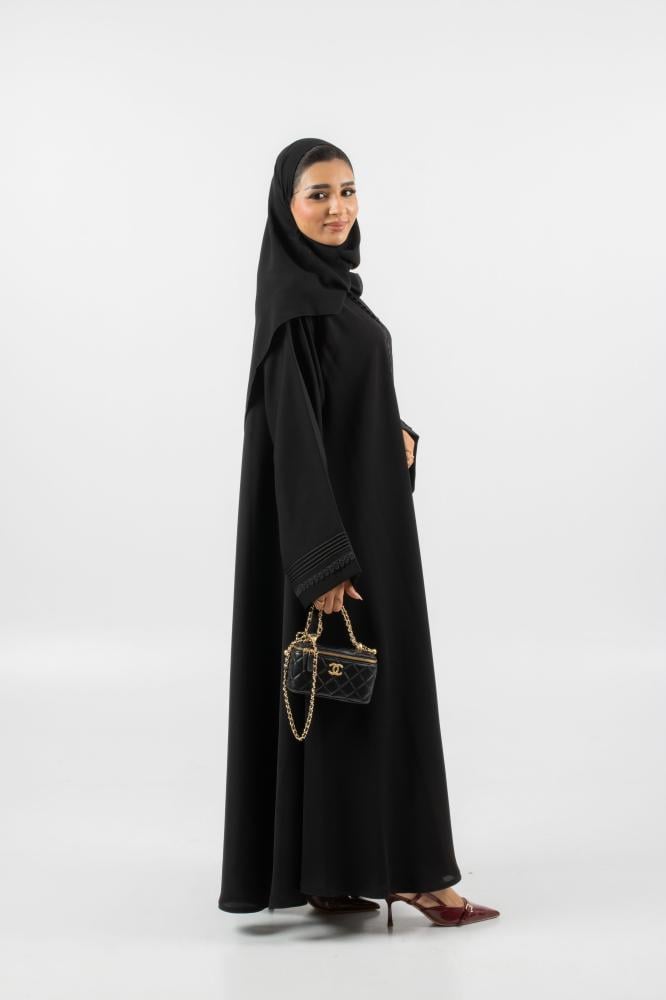Tiraz abaya – light crepe with cotton in front and on the sleeves