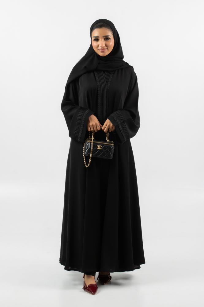 Tiraz abaya – light crepe with cotton in front and on the sleeves