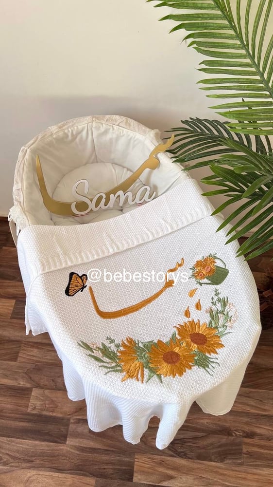 بطانيه بالتطريز وثري دي
