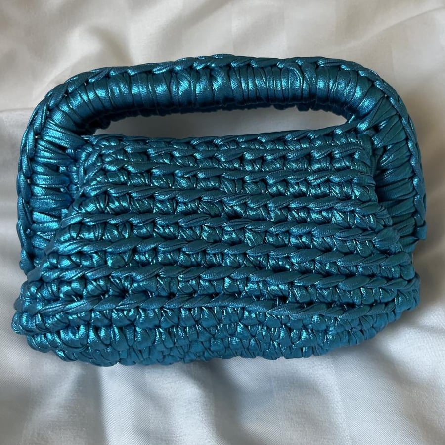 Blue clutch