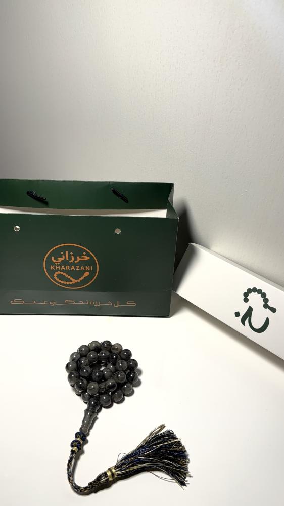سندلس رمادي مموج بكركوشة ، حجم الخرز : ١١ ملي ، نوع القصه : دائري ، عدد الخرز: ٤٥