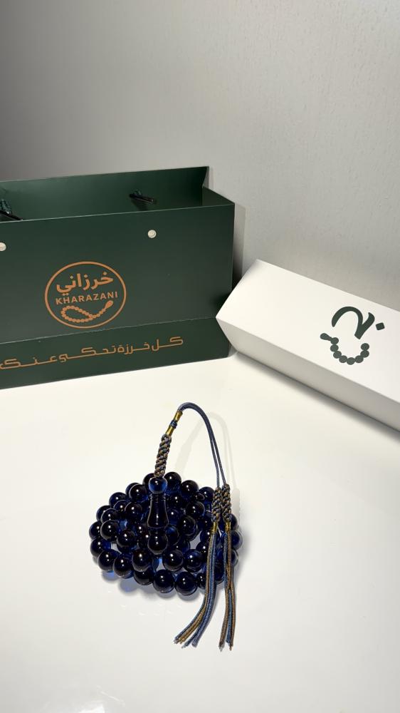 زعفراني ازرق بكركوشة ، حجم الخرز: ١١ ملي ، نوع القصه: دائري ، عدد الخرز: ٥١