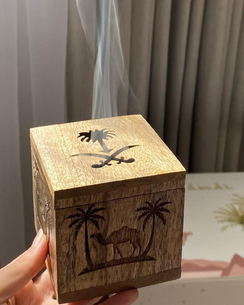 مبخرة فاخرة بنقوش تراثي