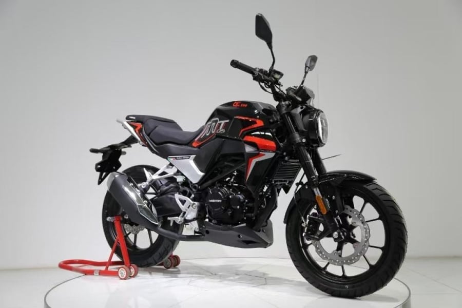 دراجة دباب مهدي جيكسر GXR motorcycle لون اسود (تقييم واحد) ٦٬٢٩٩  أفضل و أقوى الدراجات النارية ! هيكل قوي ومكينة مصنوعه بتقنية يابانية ذات جودة قويه ومجربه العزم والقوى والثبات بالطرق : ماركة مهدي مسجله ومعروفه وموثقه   التجارب موجوده بمنصة تيك توك استقتر