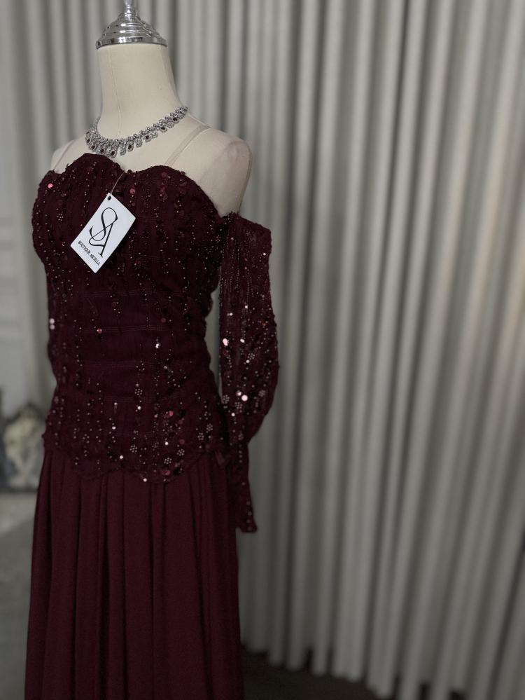 فستان صالحه