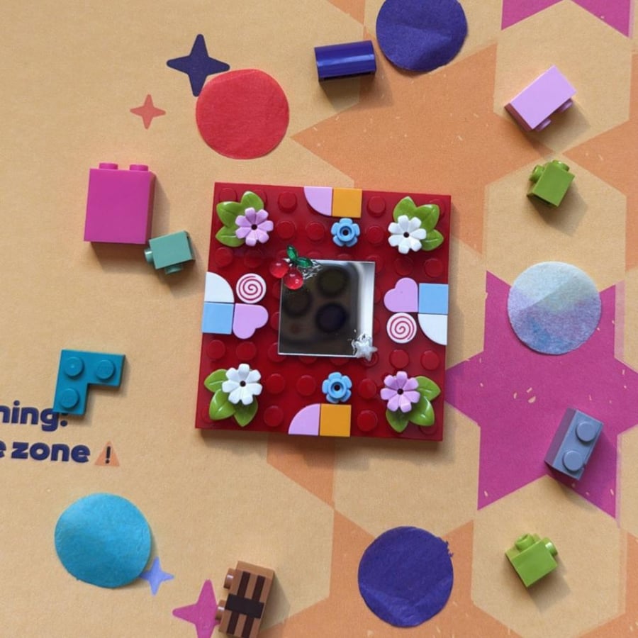 Bloom base