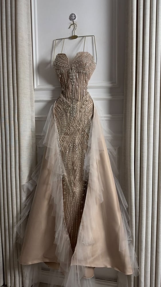 فستان لولوه