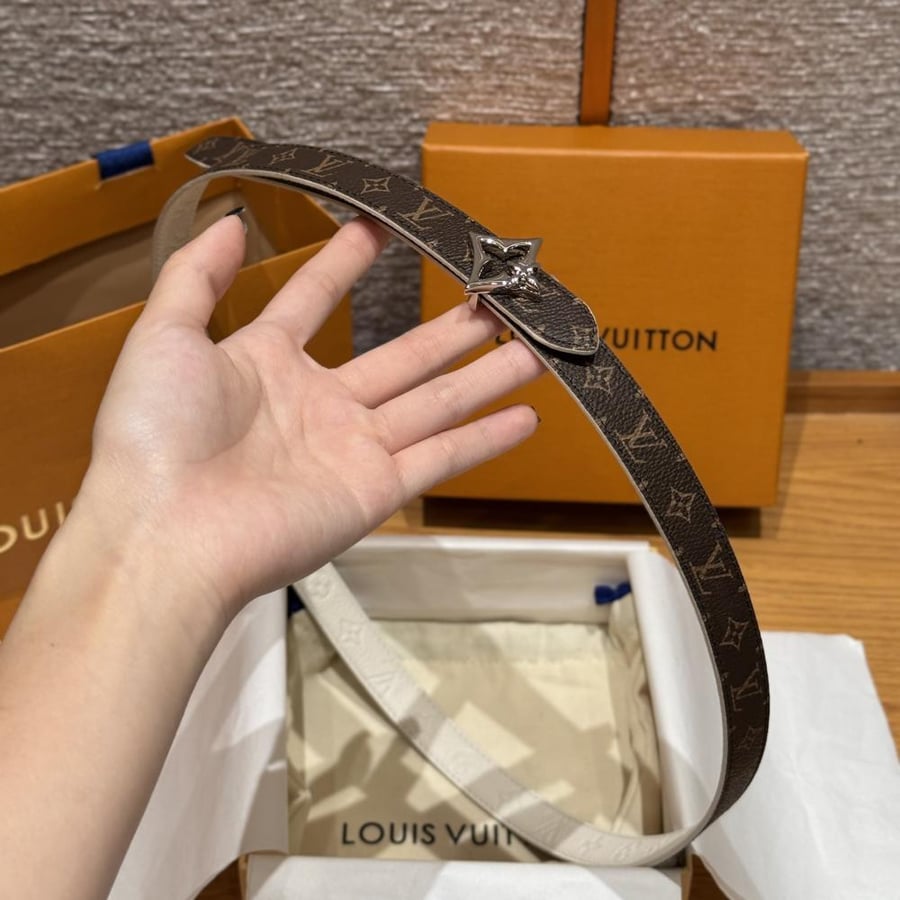 Louis Vuitton belt