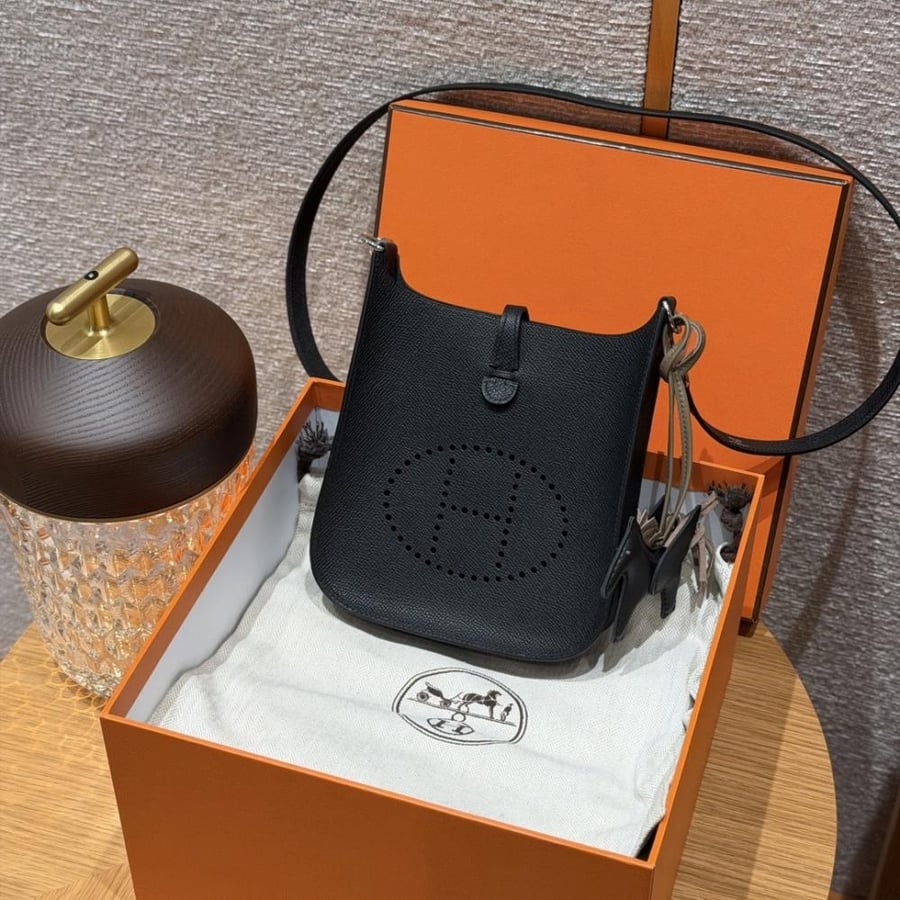 Hermes Evelyn