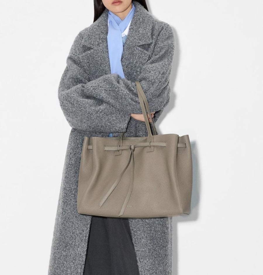 شنطة بيدرو Oversized