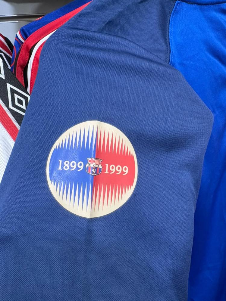 تيشرت برشلونه 1999 كلاسيك
