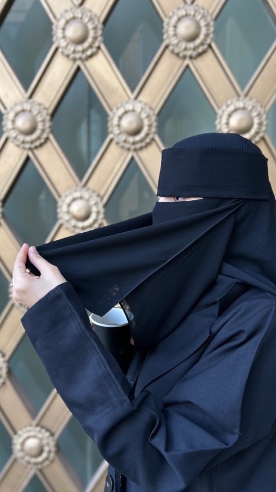 نقاب الأكل - أبو مرد ربطة نحيفة