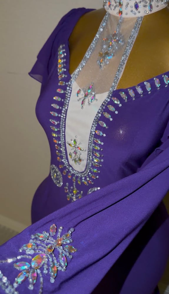 فستان روان
