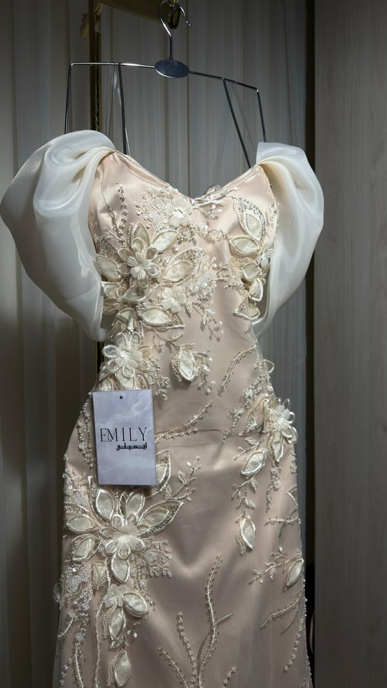 Manal dress