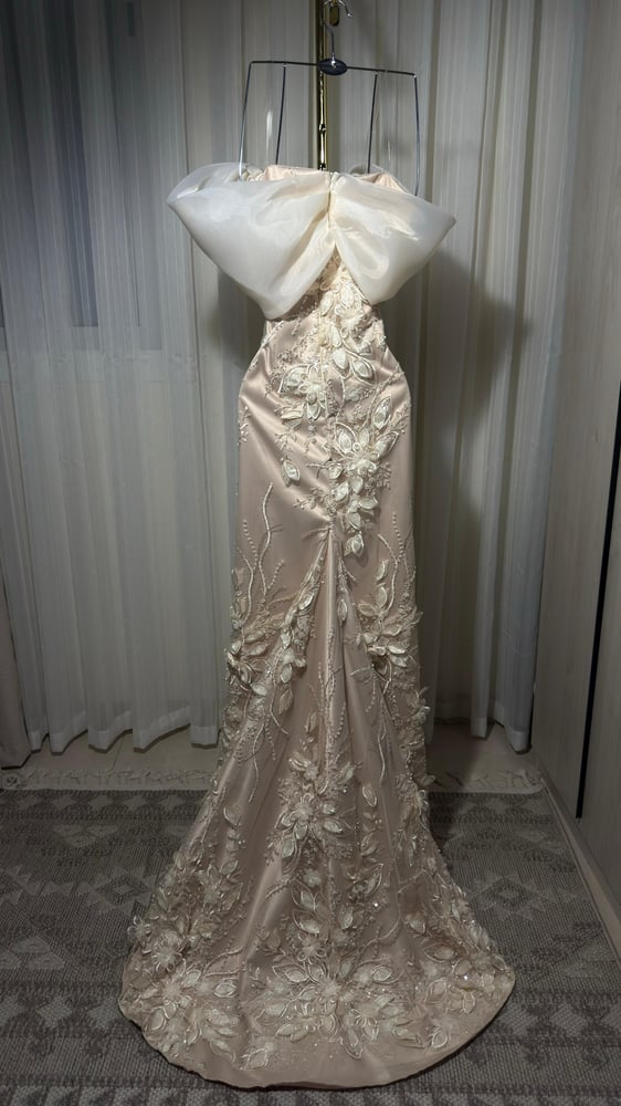 Manal dress